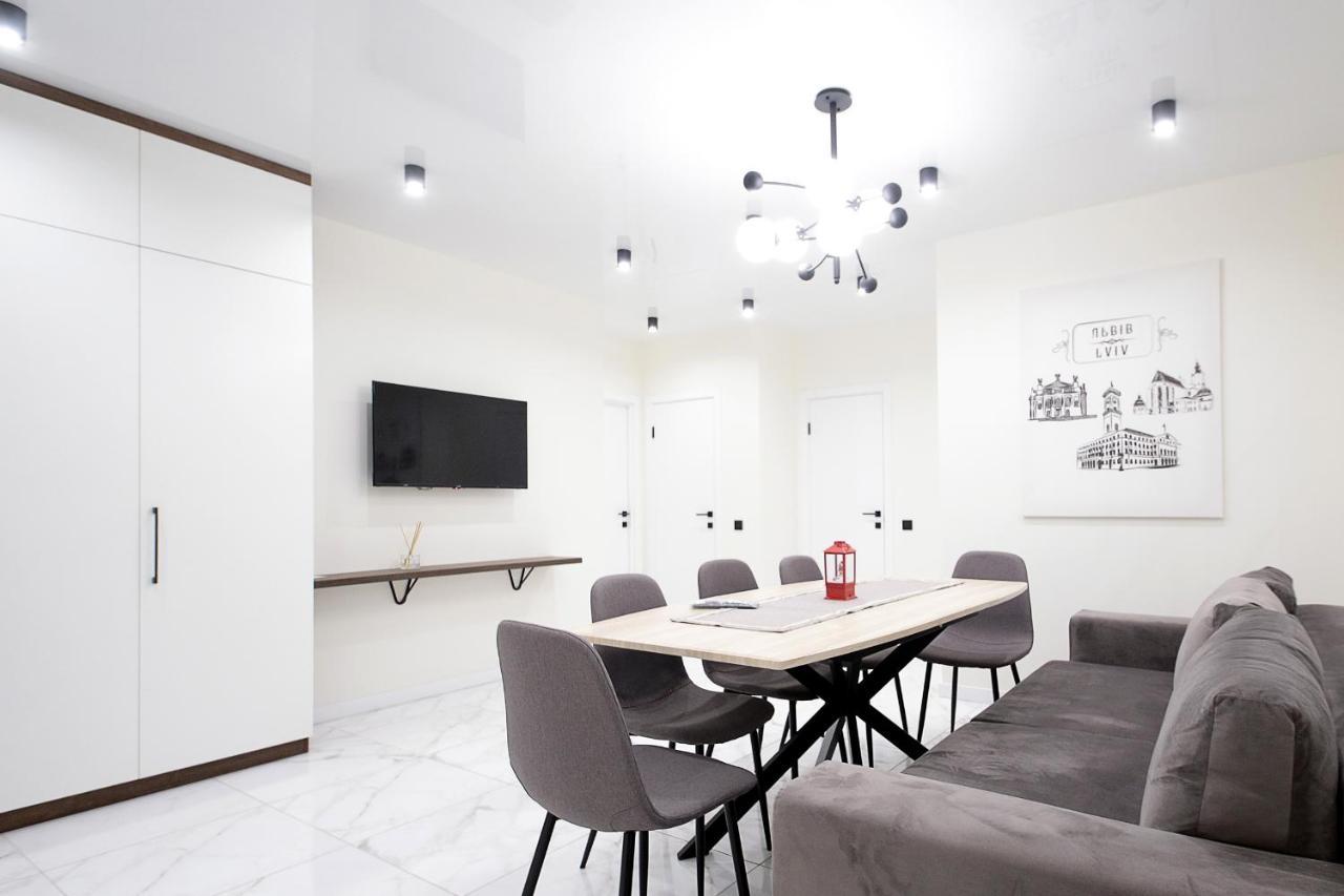 Apartamento Luxury Nest Lviv Center Exterior foto