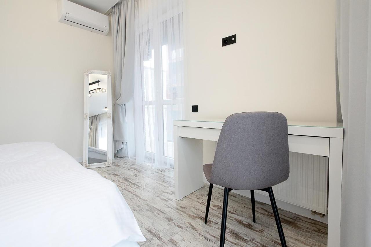 Apartamento Luxury Nest Lviv Center Exterior foto